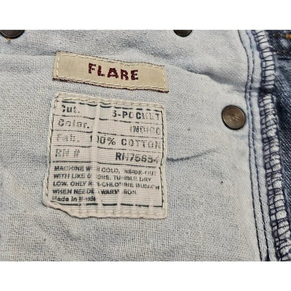 Abercrombie and Fitch Womens 4 Button Fly Distressed Med Wash Flare Jeans 2S - Picture 6 of 6
